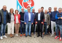 Domenica 22 settembre il Tennis Club Busca ha festeggiato i 50 anni dalla fondazione, presenti il sindaco Marco Gallo, l'assessore allo Sport Diego Bressi, il consigliere comunale Gian Franco Ferrero